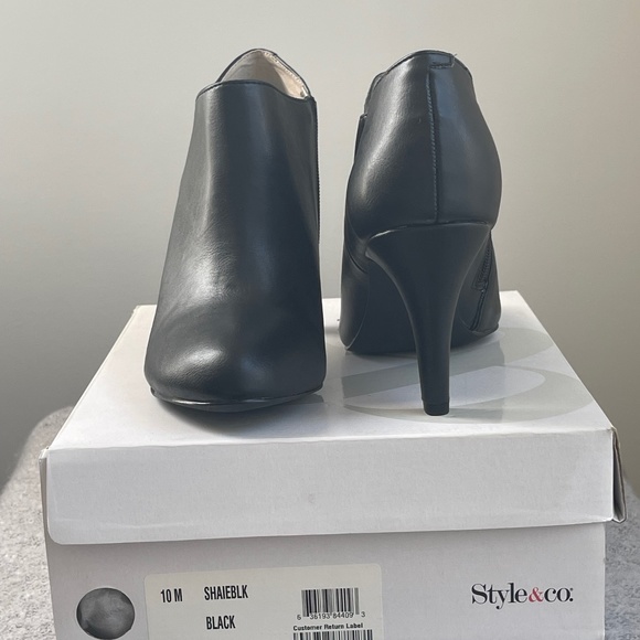 Style & Co. Womens 'Shaie' Size 10 Black 3.5" Heel Ankle Boot - Picture 8 of 8